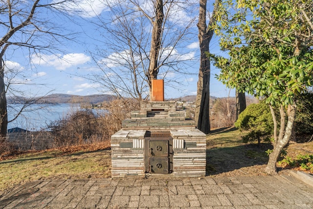 view of patio / terrace with a mountain view