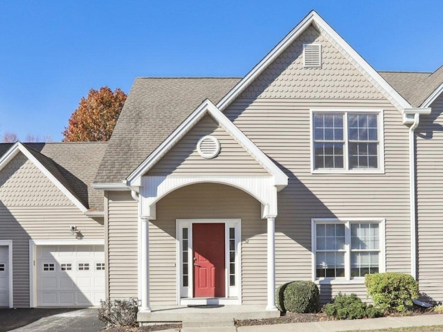 view of front facade with a garage