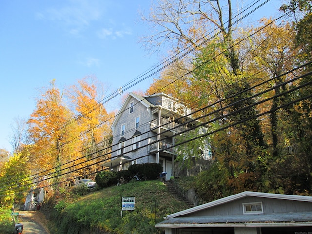 view of side of home