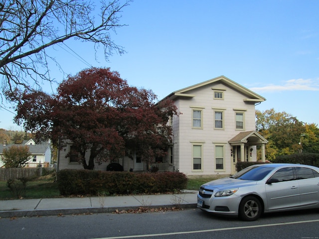 view of front of house