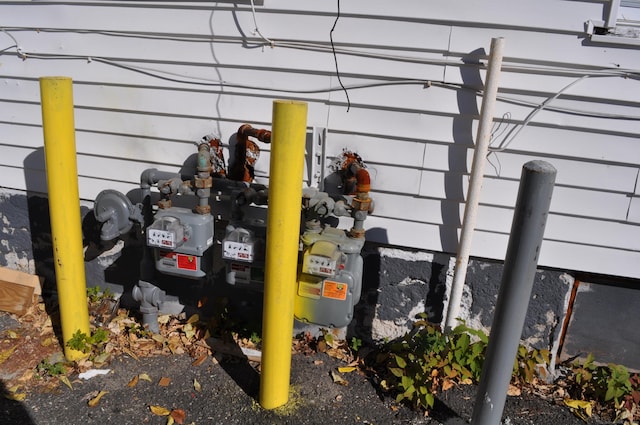 21 Violet St, Waterbury, CT 06704 - view of details