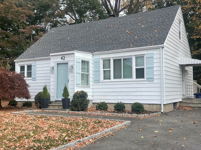 view of front of house