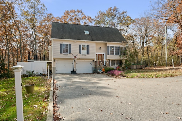 view of front facade with a garage