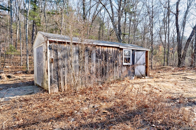 view of outbuilding