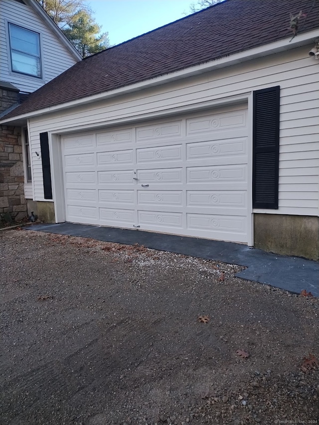 82 Pendleton Hill Rd, Voluntown, CT 06384 - garage with driveway