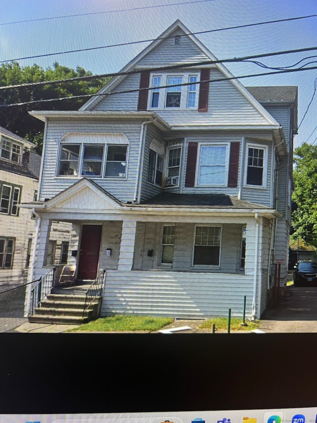 view of front of home with a porch