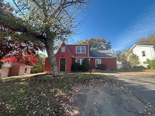 view of front of house