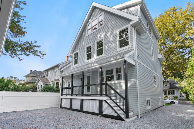 view of front of property featuring a porch