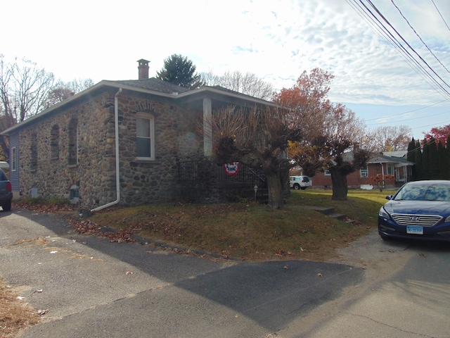 view of side of property