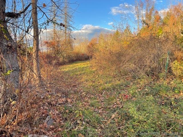 Meyer Rd, Torrington, CT 06790