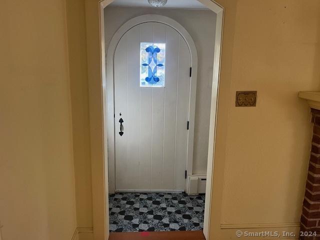 39 Rockefeller Ave, West Haven, CT 06516 - view of doorway to property