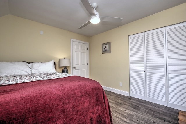 bedroom featuring a closet, lofted ceiling, hardwood / wood-style flooring, and ceiling fan