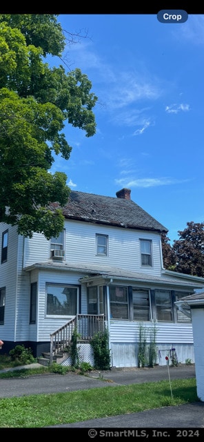 view of front of home