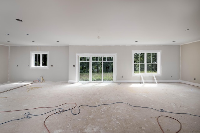 250 Atkins St, Middletown, CT 06457 - unfurnished room with crown molding