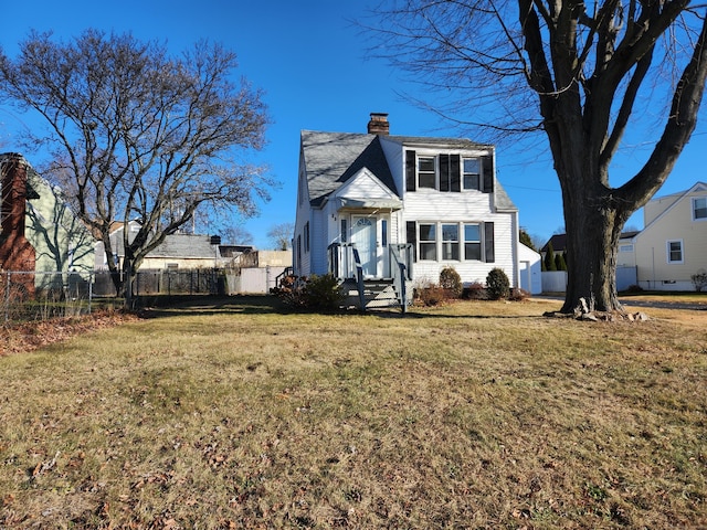 view of front of home with a front yard