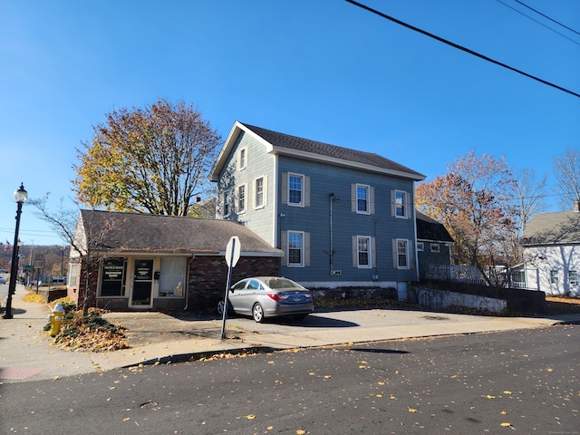 view of home's exterior