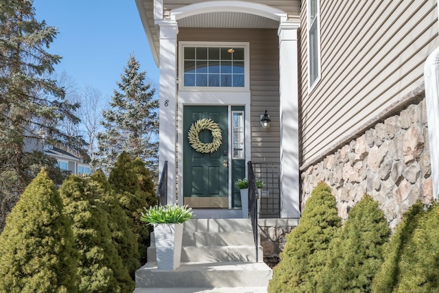 view of property entrance