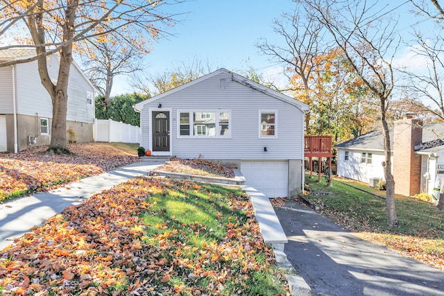 view of front of house featuring a garage