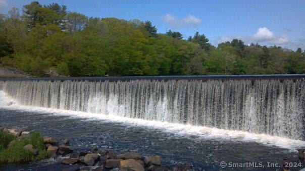 view of water feature