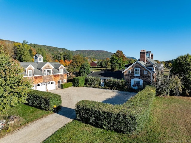 10 N Beaver Dam Rd, Salisbury, CT 06068 - view of front of property with dirt driveway and a mountain view