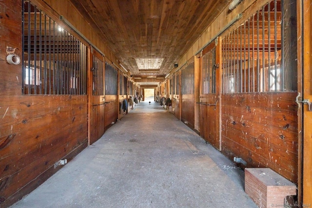 10 N Beaver Dam Rd, Salisbury, CT 06068 - view of horse barn