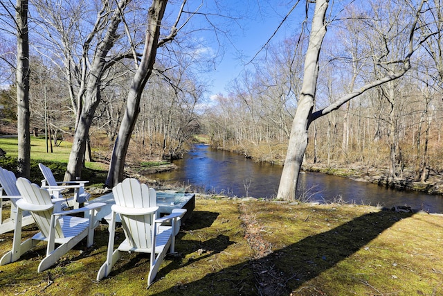 87 Red Coat Rd, Westport, CT 06880 - view of yard