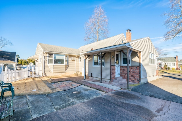 view of front of home with a porch