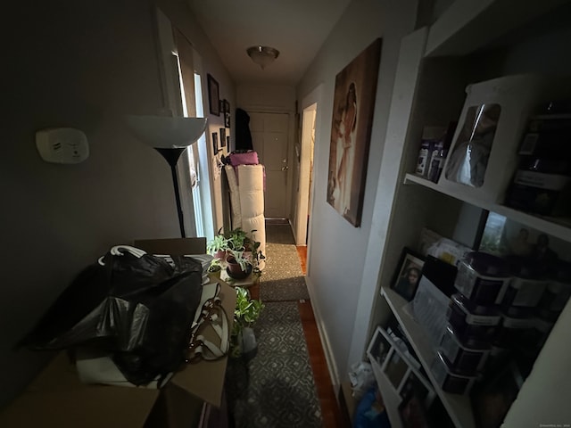 666 Orchard St, New Haven, CT 06511 - view of hallway