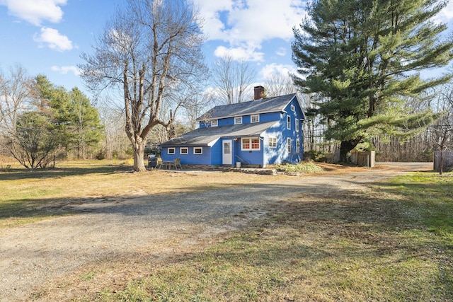 view of front of house with a front yard