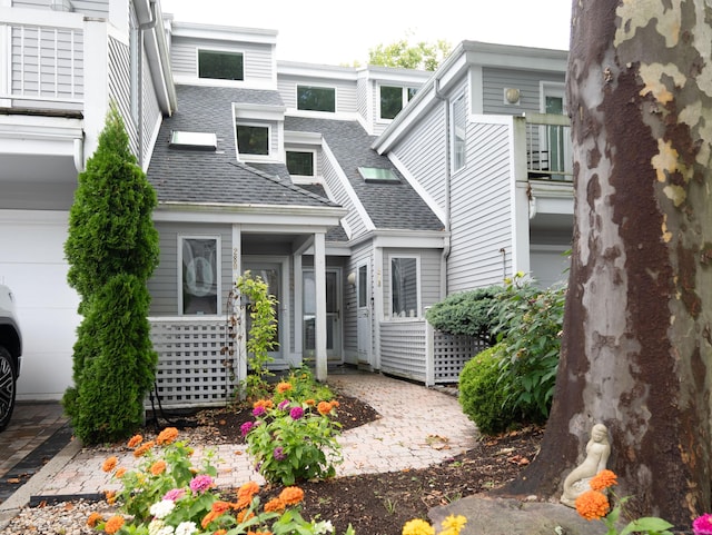 view of front of house