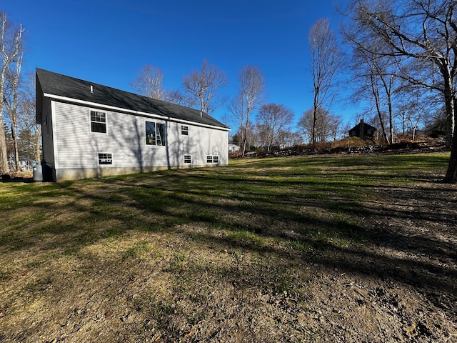 exterior space with a yard