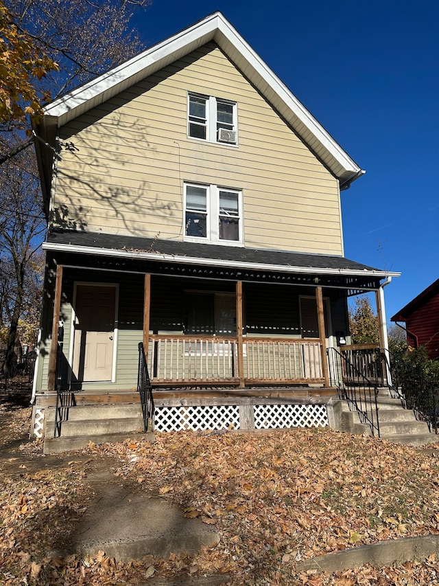 view of front of property with covered porch