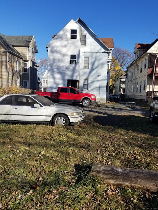 view of side of home