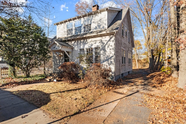 view of front of property