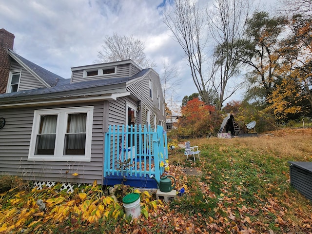 view of side of property