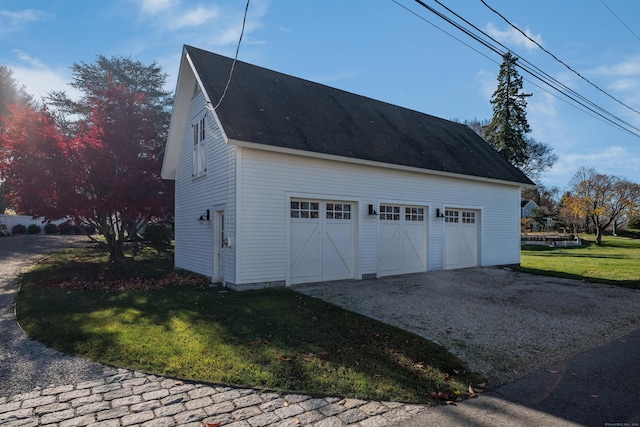 view of detached garage