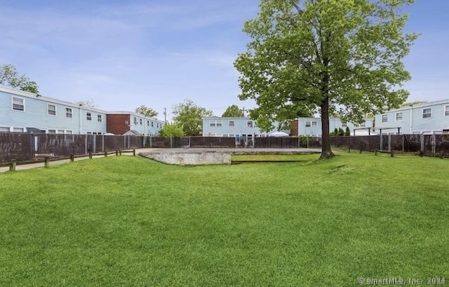 25 Liberty St Unit E, New Haven, CT 06519 - view of yard
