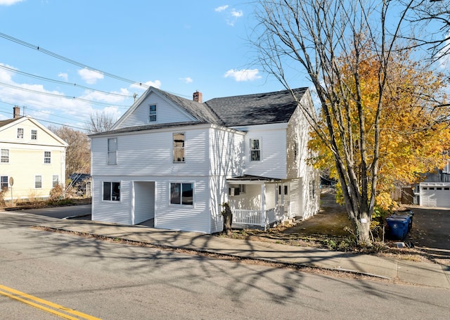 view of front of property with covered porch