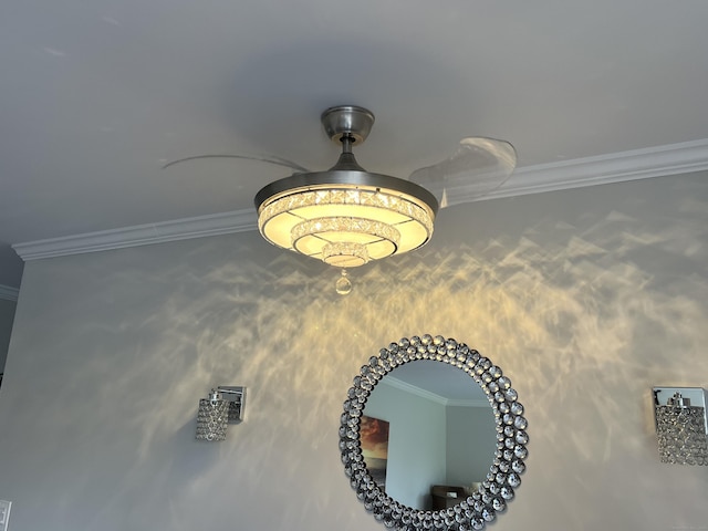 detailed view of crown molding