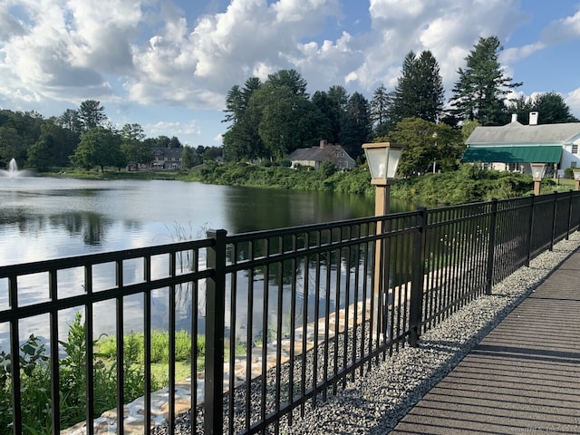 270 Heritage Vlg Unit D, Southbury, CT 06488 - water view