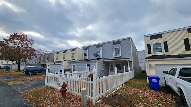 view of front facade featuring a garage