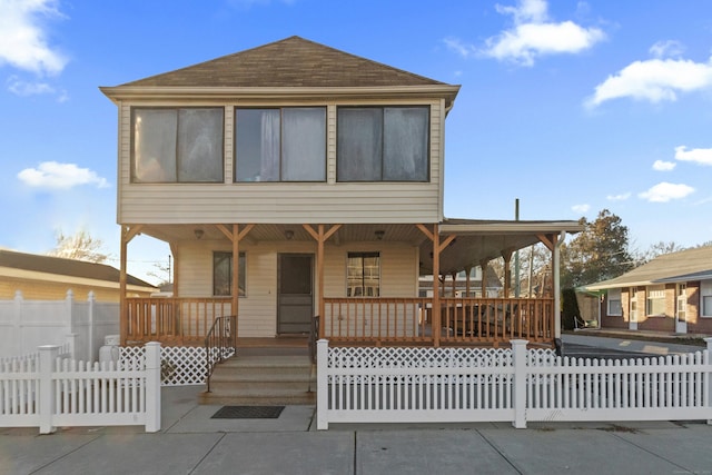 view of front of house featuring covered porch