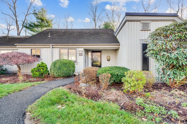 999 Heritage Vlg Unit B, Southbury, CT 06488 - view of front of property featuring roof with shingles