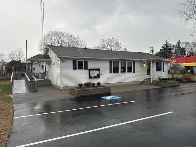 view of front of house