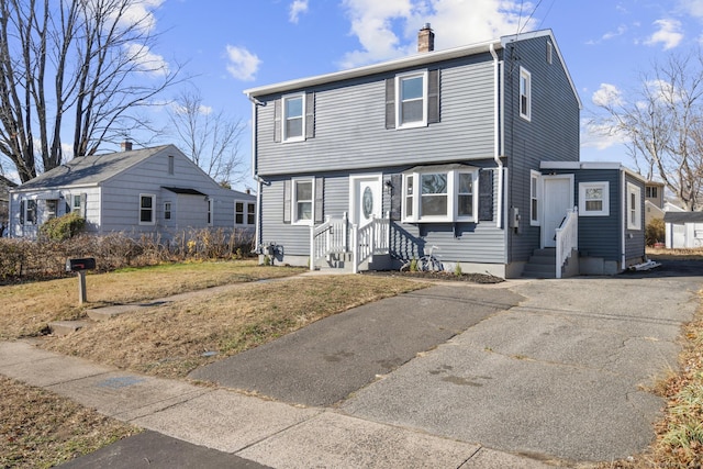 view of front of house