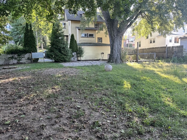 146 Johnson St, Naugatuck, CT 06770 - view of yard