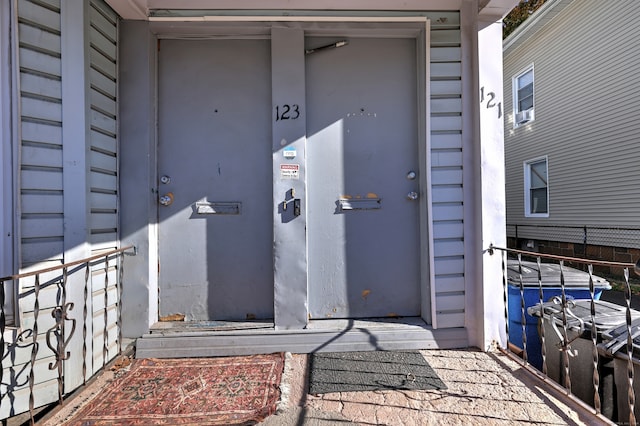 view of entrance to property