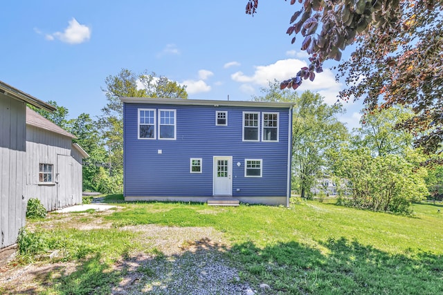 29 Great Hill Rd, Seymour, CT 06483 - rear view of house featuring a yard