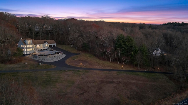 view of aerial view at dusk