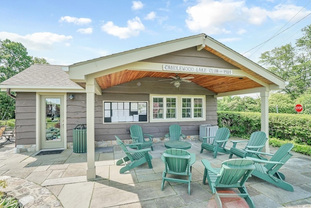 view of patio with ceiling fan